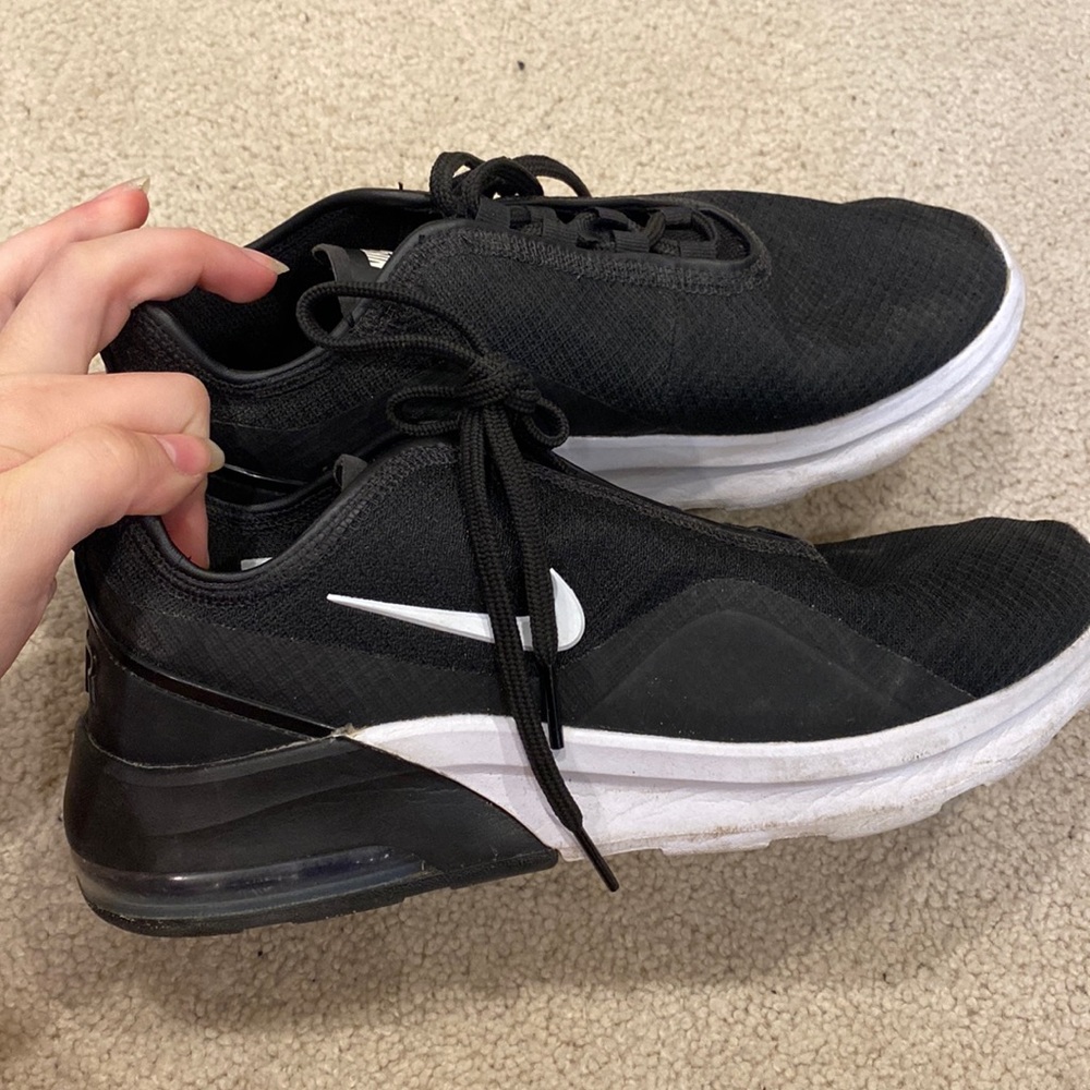 black nike running shoes